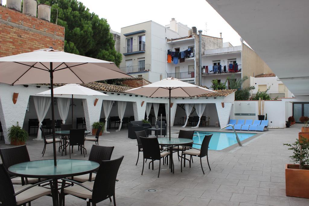 Hotel Salome Calafell Exterior photo